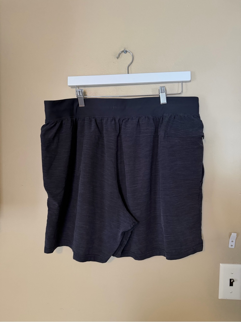 Lululemon Men's Pace Breaker Performance Shorts XXL - Picture 3 of 7